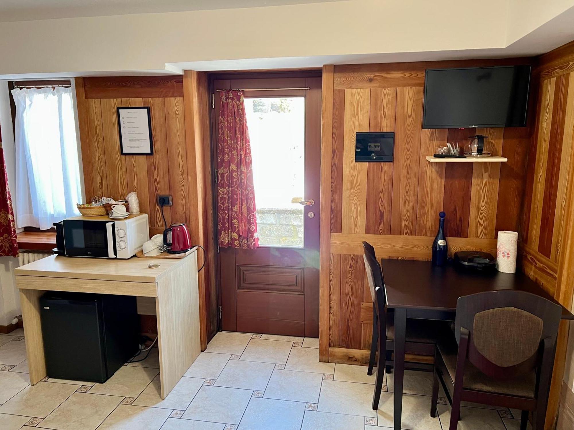 Affittacamere Buenavista Guest House Champoluc Zewnętrze zdjęcie